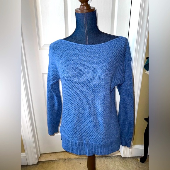 Eileen Fisher Women's Blue Boatneck Wool Blend Sweater Sz XS - Picture 1 of 8